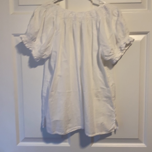 Woman’s linen shirt - Picture 3 of 3